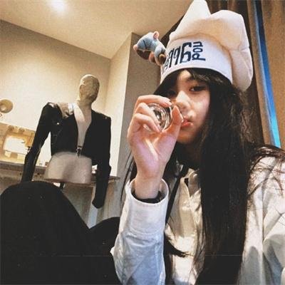 屋顶上的童年时光